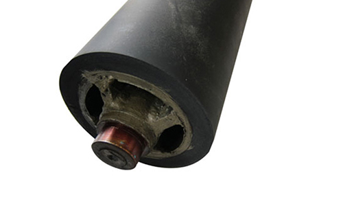 膠輪壓路機的作用